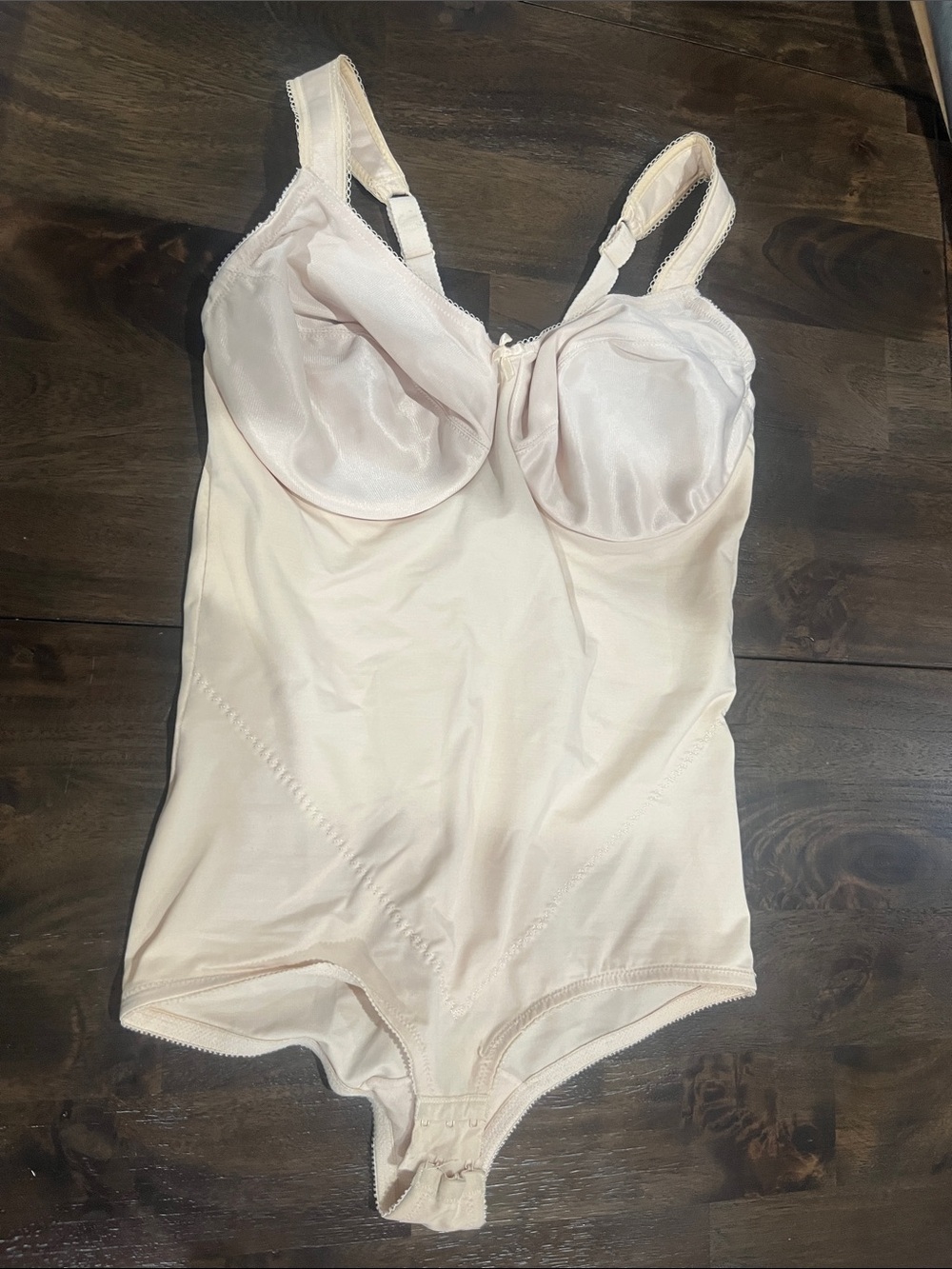 Vintage Nude Color Cabernet Bra Shapewear Bodysuit 40D 40 D